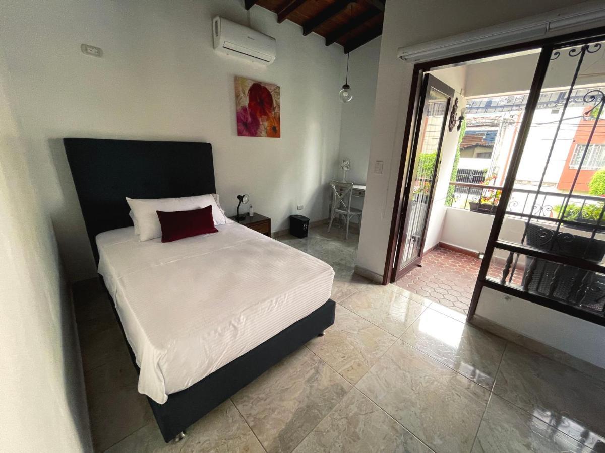 Hotel Boutique Casa Sonata Medellín Extérieur photo